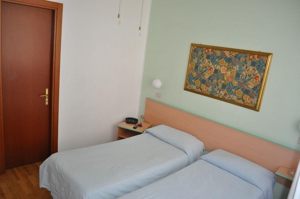 Hotel Cecile Pisa Eksteriør billede